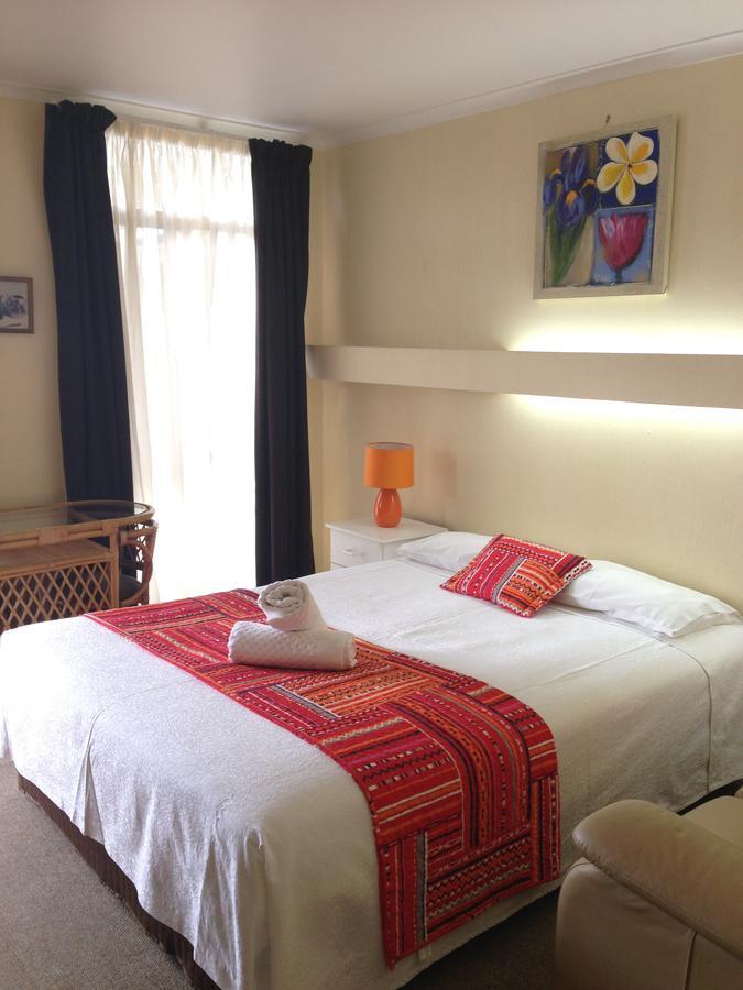 Abel Tasman Waterfront Motel Лейкс-Энтранс Экстерьер фото