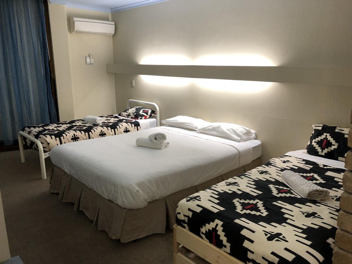Abel Tasman Waterfront Motel Лейкс-Энтранс Экстерьер фото